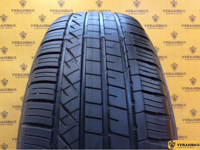Dunlop Grandtrek Touring A/S 235/70 R16 106H Dunlop Grandtrek Touring A/S 235/70 R16 106H