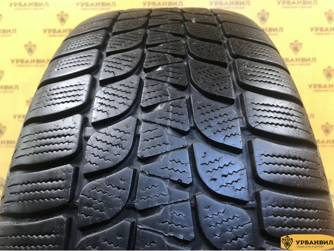 Bridgestone Blizzak LM-25 4x4 235/60 R18 107H Bridgestone Blizzak LM-25 4x4 235/60 R18 107H